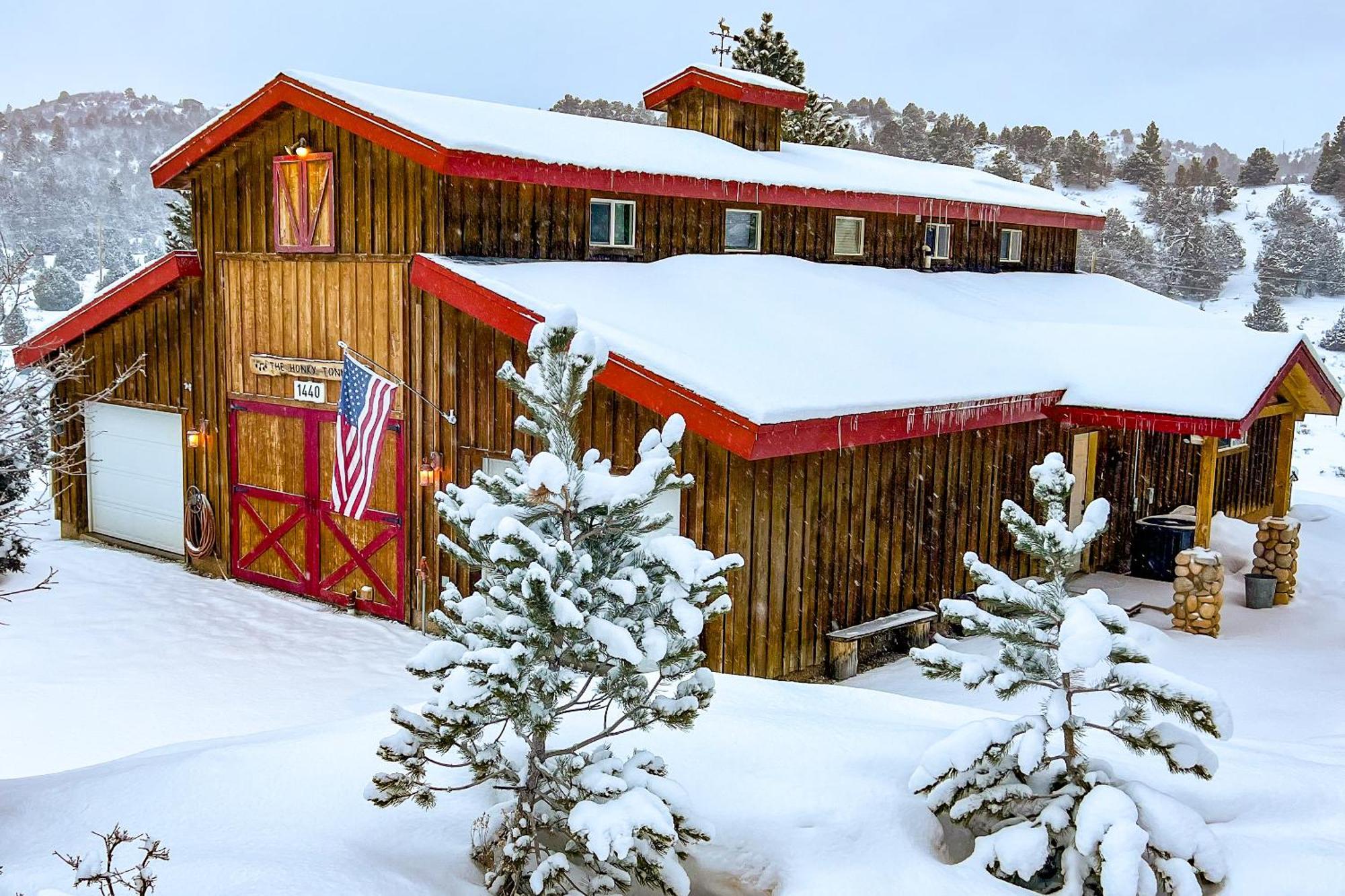 The Honky Tonk Cabin Long Valley Junction Exterior photo